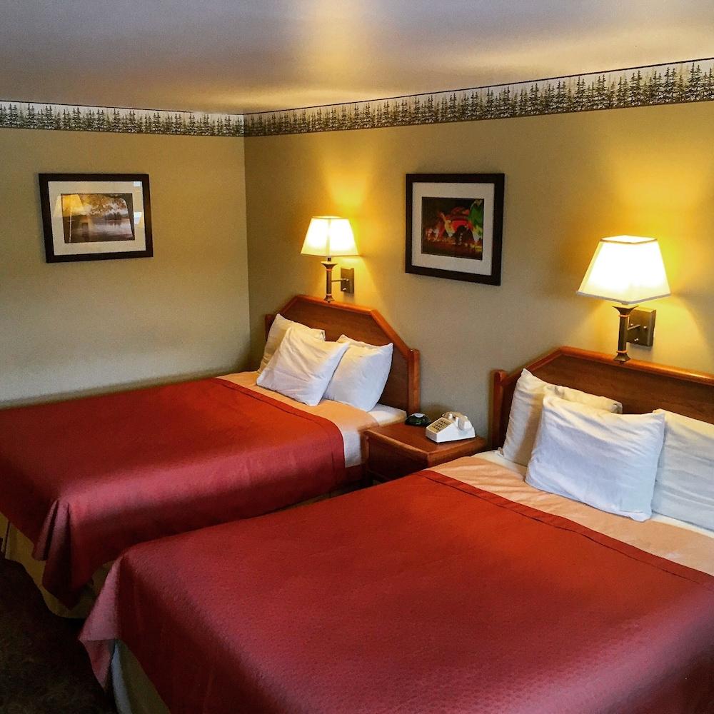 Super 8 By Wyndham Lake George/Downtown Extérieur photo
