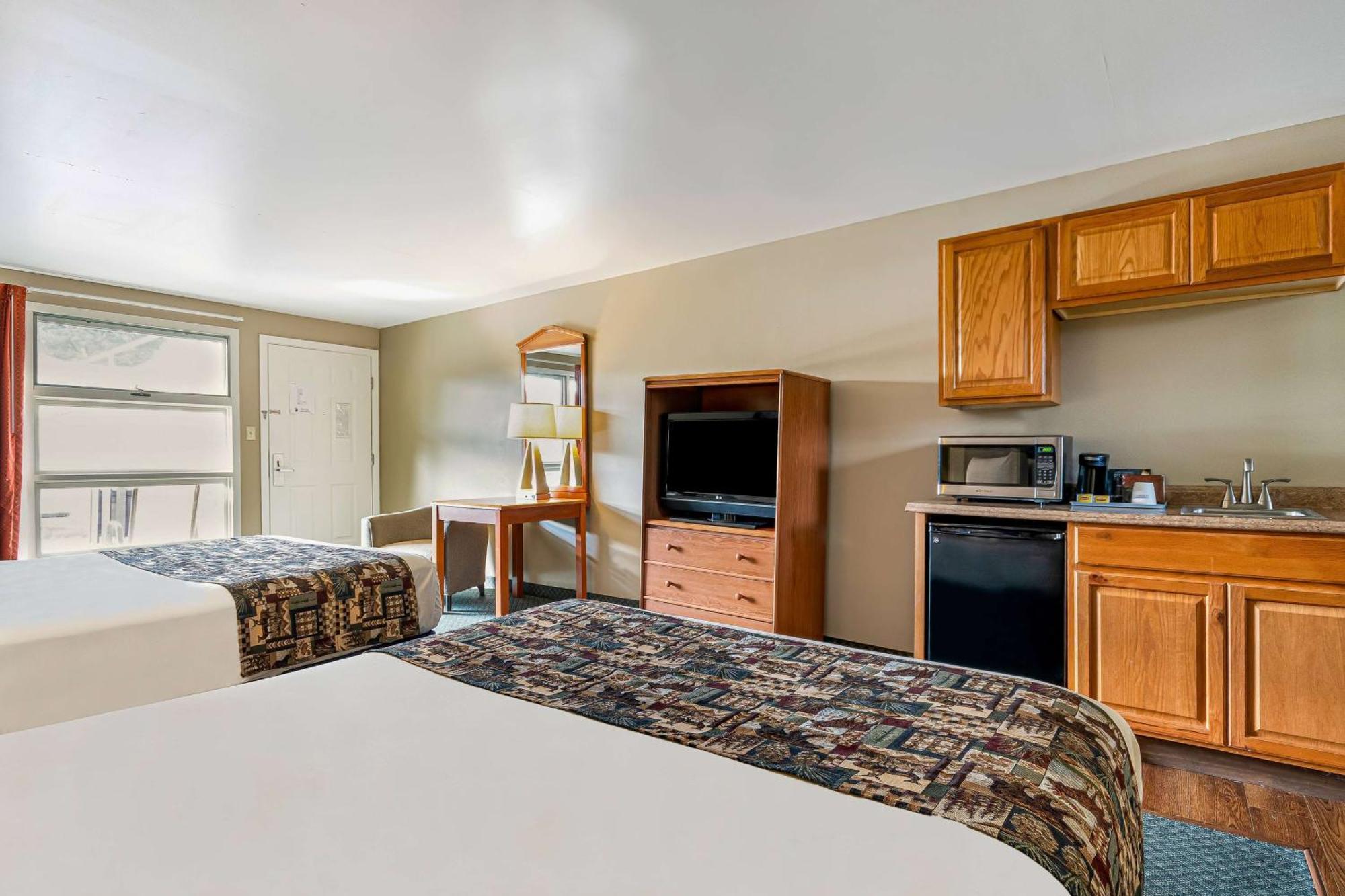 Super 8 By Wyndham Lake George/Downtown Extérieur photo